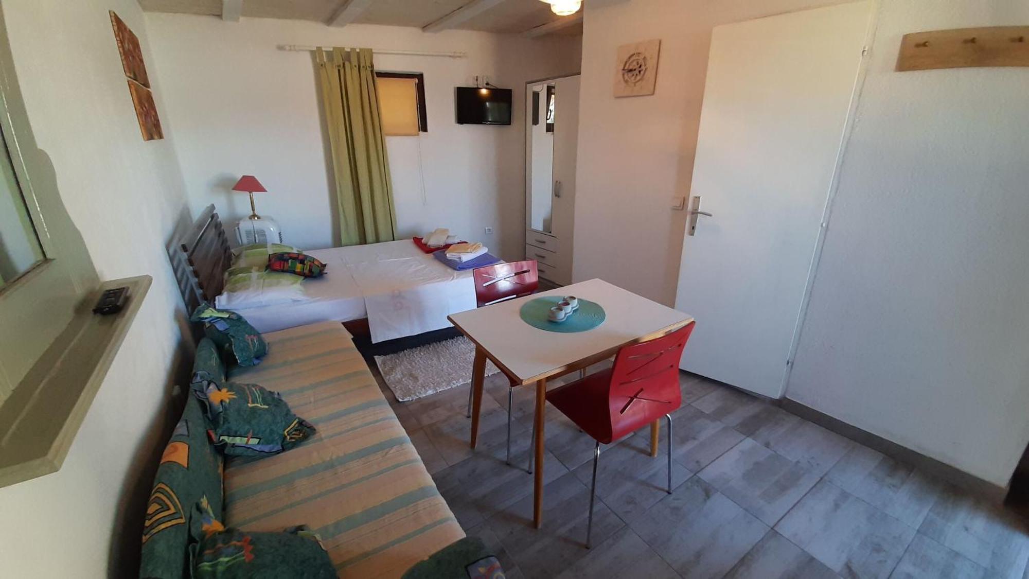 Apartment Mezaroca 罗戈兹尼察 外观 照片